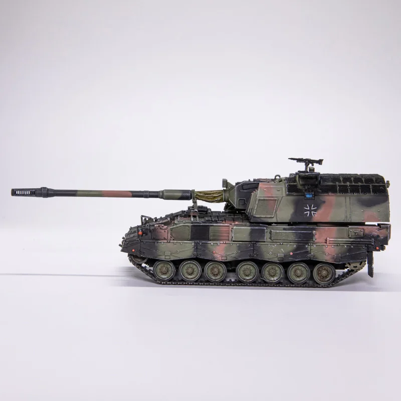 

PZH2000 Tank Scale: 1:72 Resin Model Toy Gift Collection Simulation Display Decoration