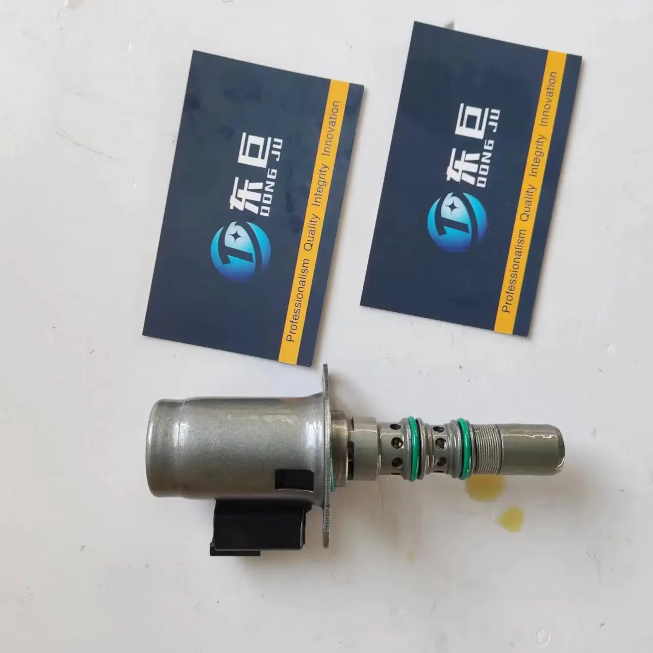 High quality Engine ASS'Y & Parts Solenoid Valve 25220804 with stock available and fast delivery for JCB