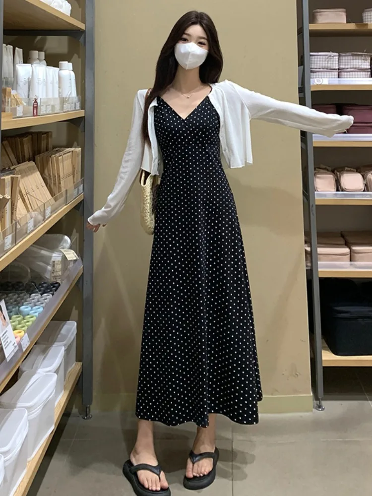

plus Size Women's Summer Polka Dot V-Neck Waist-Cinched Halter Dress And Top Two-Piece Set Casual Style Breathable Fabric
