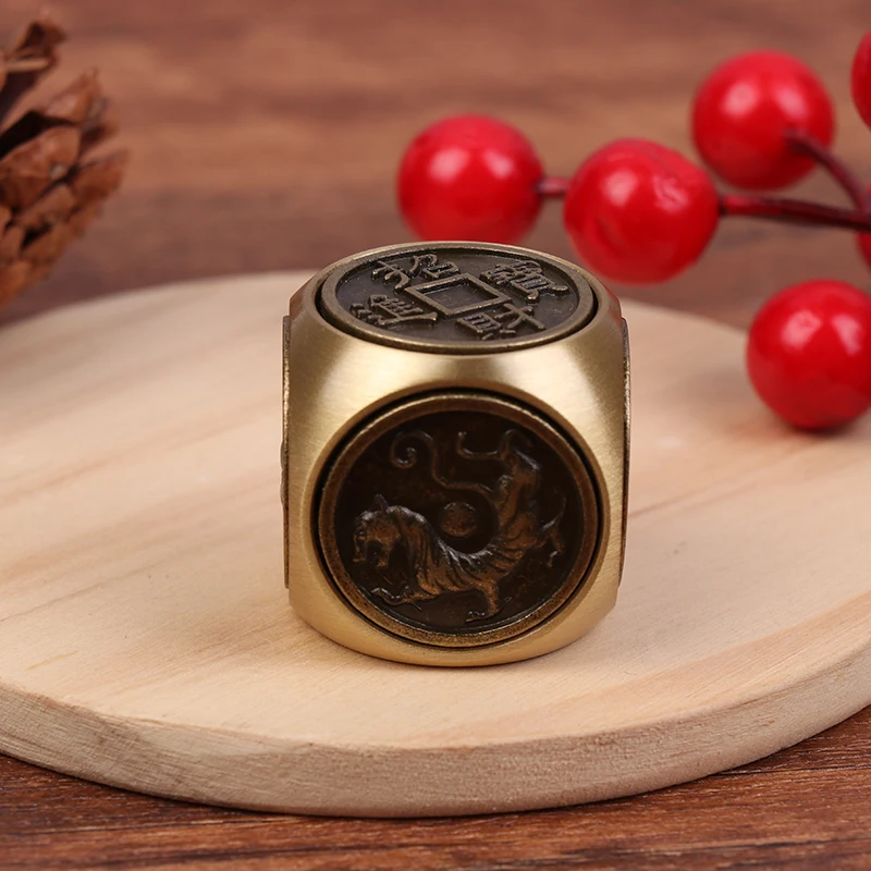 Vier Mythische Beesten Zes Gezichten Geluk Geld Fidget Spinner Stress Decompressie Kubus Voor Volwassen Antistress Speelgoed