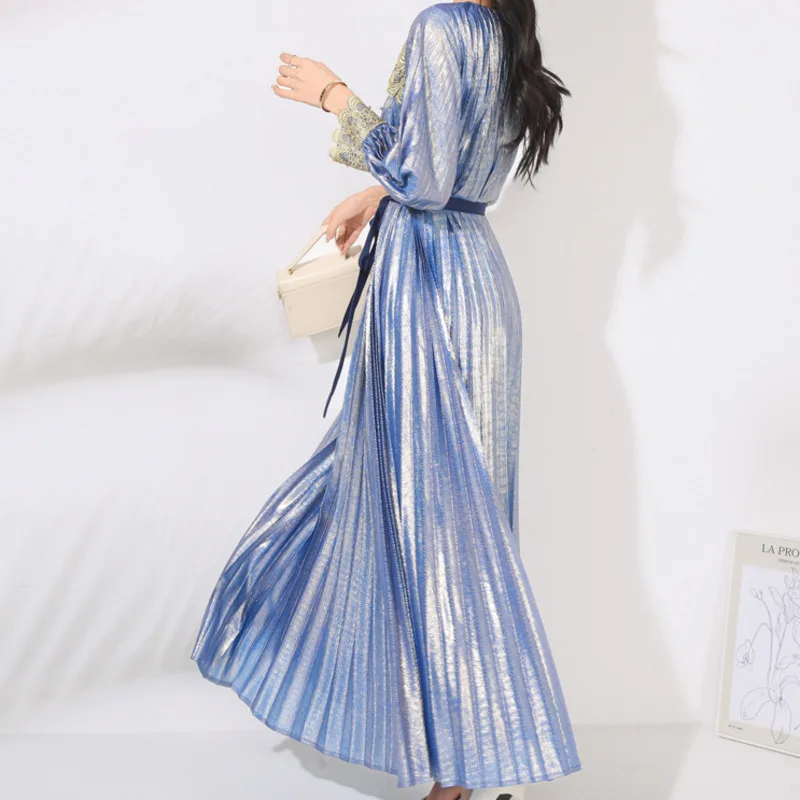 HKSH ربيع الخريف جديد المرأة فستان الخامس الرقبة طويلة الأكمام حزام الدانتيل مطرز تقسم مطوي أنيقة موضة Ins فساتين الحفلات HK13176