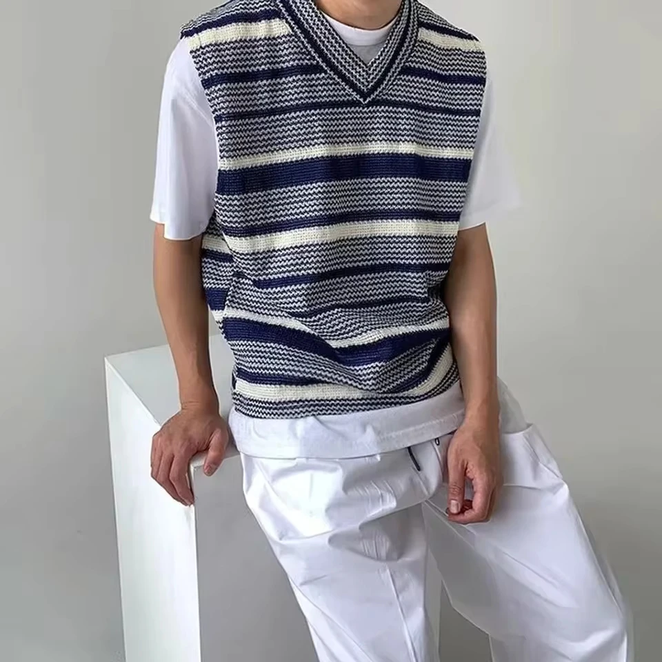 

Mens Vest Contrast Stripes Casual Knitted Tank Top Summer Streetwear Versatile Beach British Elegant Vest Men'S Clothing