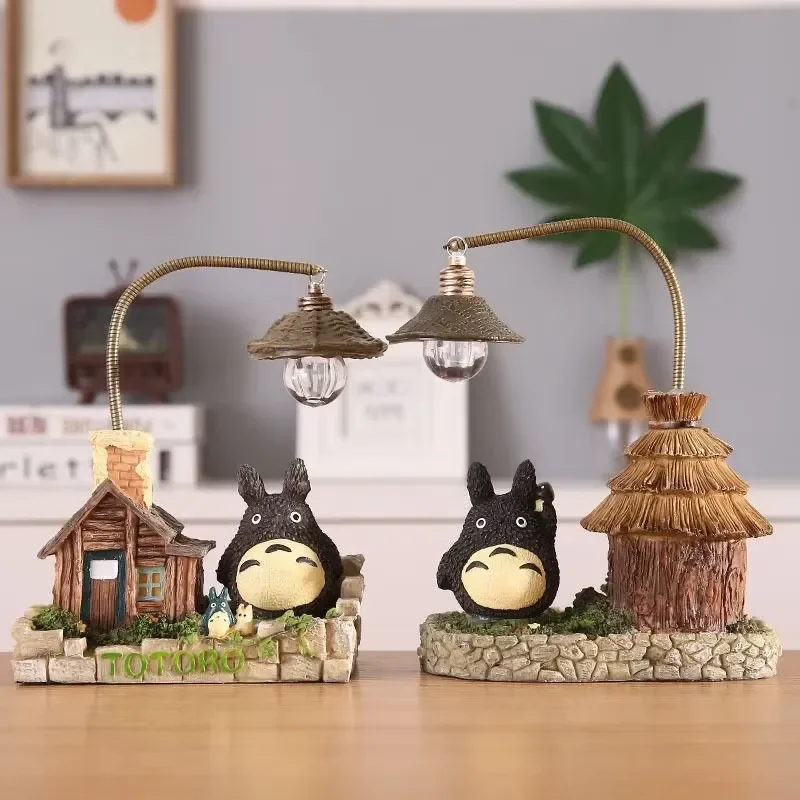 Creativity LED Desk Lamp Anime Totoro Cartoon with Bulbs Night Light for Bedroom Bedsides Desktop Ornament Gift Figure Decor