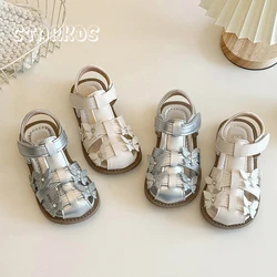 Sandalias de mariposa con purpurina para niñas, zapatos romanos de banda estrecha, diseño de marca, brillantes, correa de diamantes de imitación, Retro