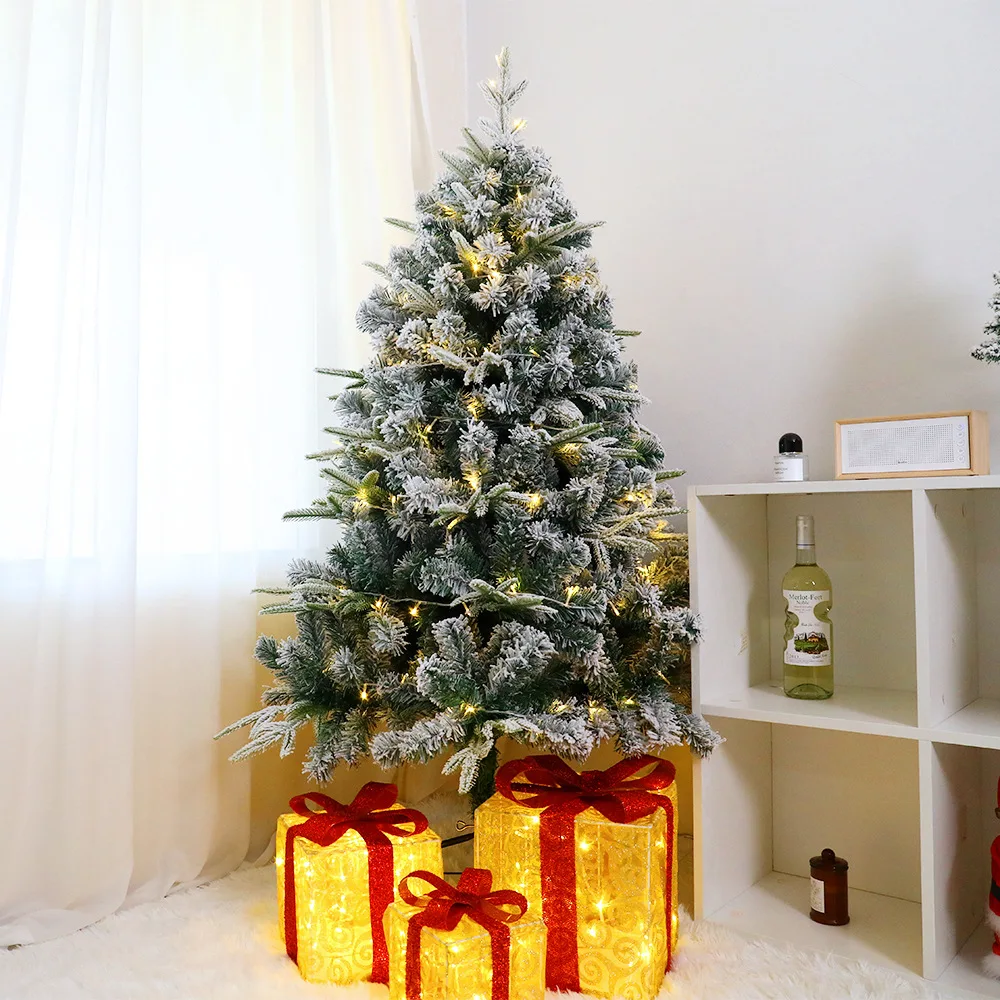 Picture 6: Artificial Christmas Tree PE+PVC Mixed Snow Spray Fusing Christmas Tree 120cm to 210cm Family Christmas Atmosphere Decorations