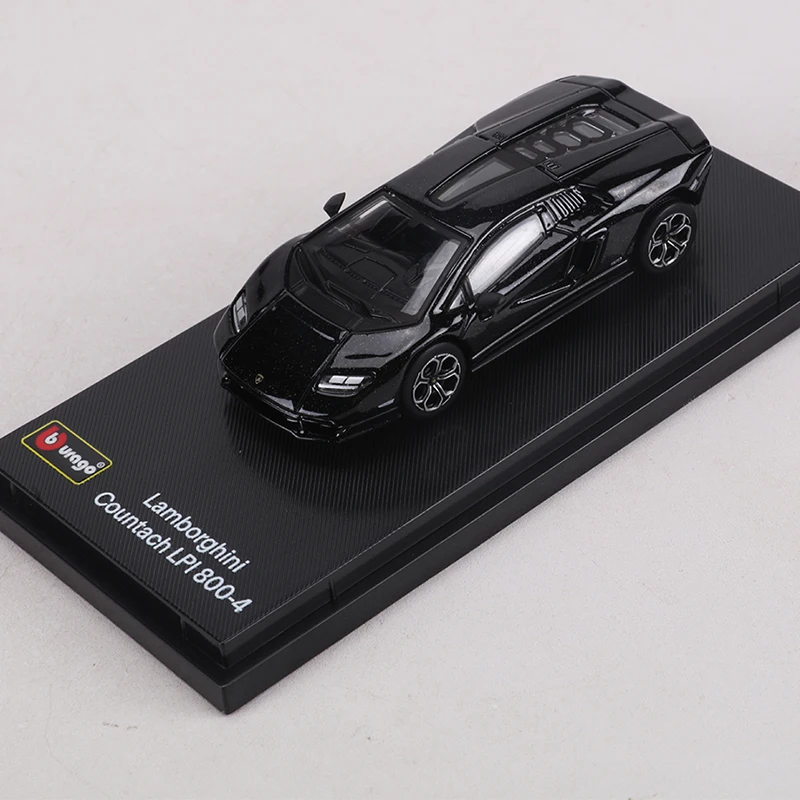 Burago 1:64 Lamborghini Countach LPI 800-4 Alloy Model Car view 5
