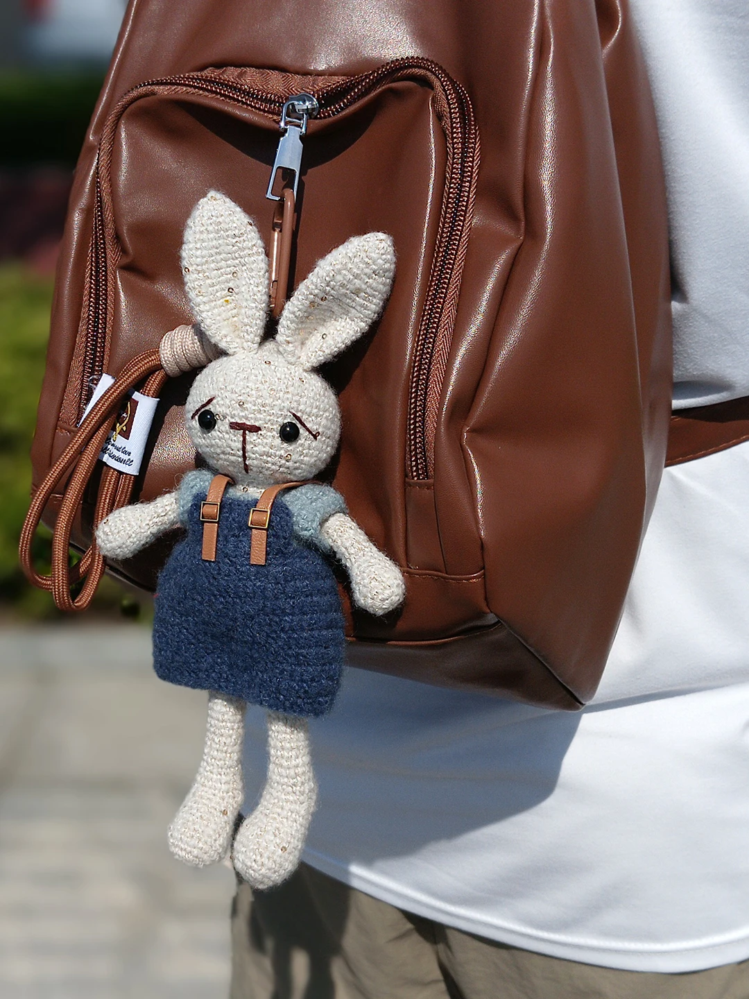 hand-knitted-rabbit-crossbody-bag-charm-creative-cute-unisex-goddess-doll-toy-ugly-cute-hooked-weave-pendant-decoration