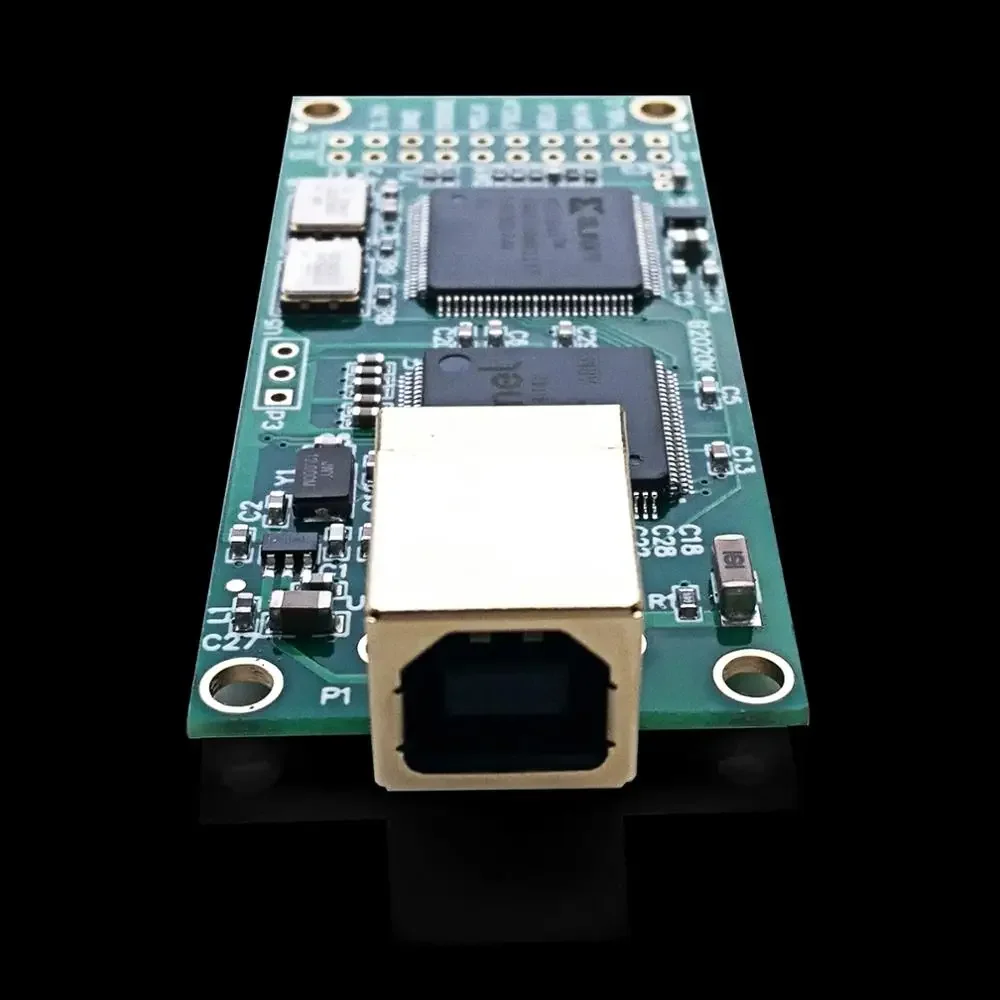 Цифровой USB-интерфейс совместим с Amanero и XMOS, а также можно преобразовать из Femtosecond DSD в I2S.