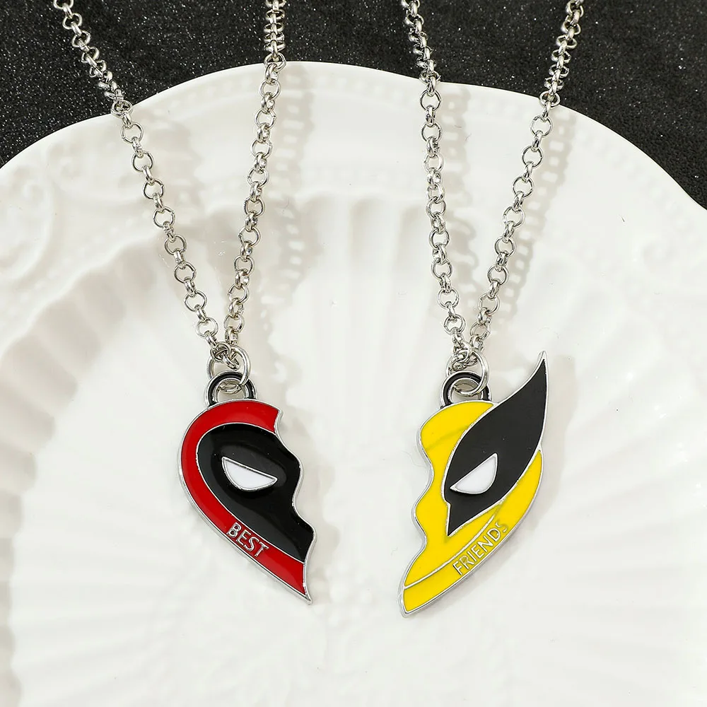 2 uds. Collar de la película Marvel Deadpool & Wolverine, conjunto de mejores amigos, collar con colgante a juego de corazón dividido para Fans,