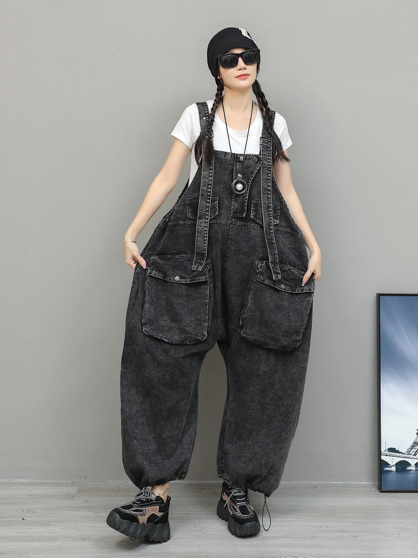 

Personalized Retro Vintage Denim High Waisted Splicing Large Pocket Overalls Women Spring Loose Streetwear Sleeveless Jumpsuit