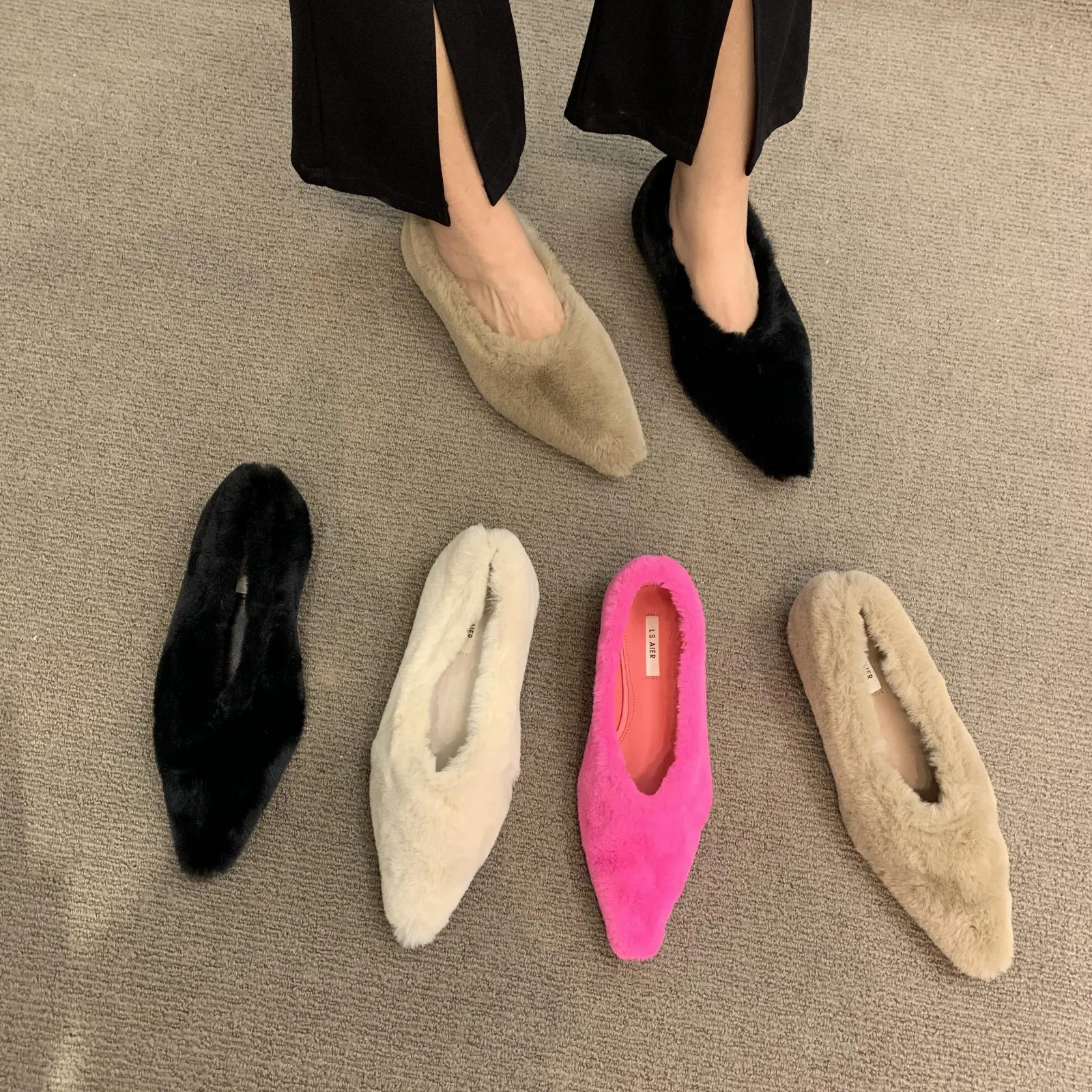 Fashion Pointed Toe Fur Ballet Flat Woman Winter Warm Plush Shallow Loafer Ladies Concise Furry Heeled Dress Shoes Zapatos Mujer