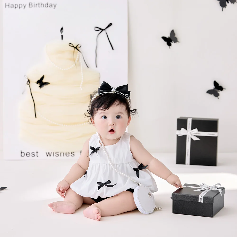 100 Days Baby Photography Props Baby Girl Dresses Black White Party Theme Scene Gift Box&pearl&butterfly Decor for Studio Photo