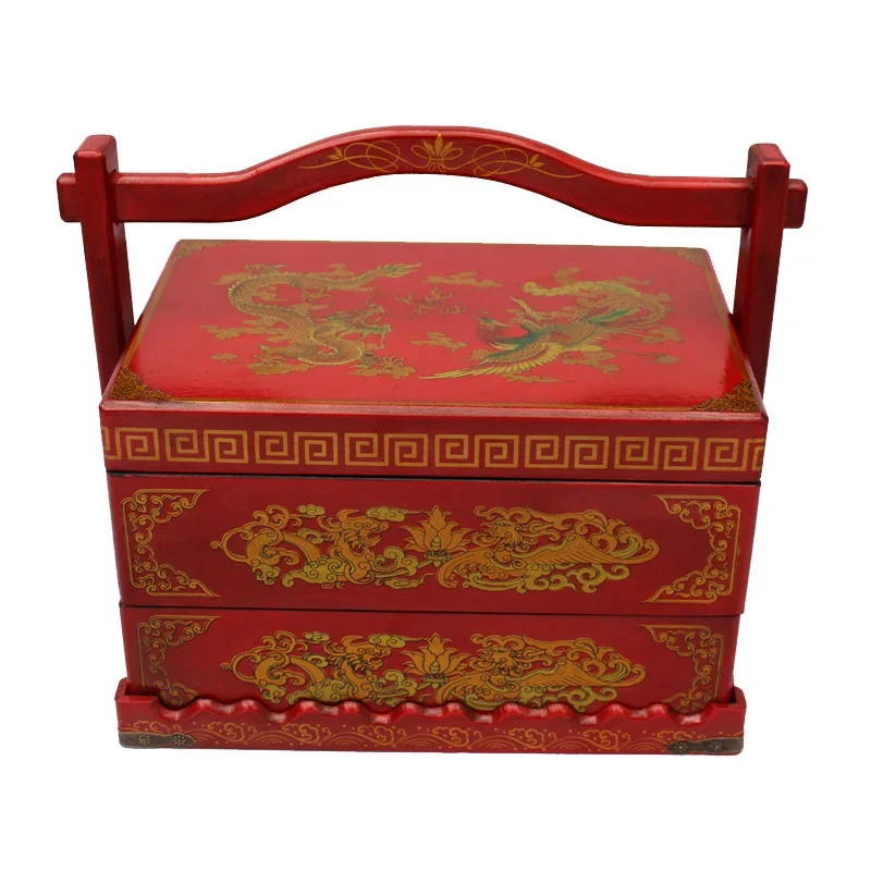

Imitation ancient Chinese style food box for wedding celebration, red retro outfit for delivery of meals wooden hand-held basket