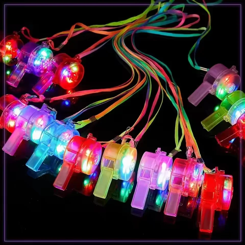 10-50 Uds. Silbatos con luz LED que brillan en la oscuridad, collar para hacer ruido con cordón, silbatos brillantes, suministros para fiestas