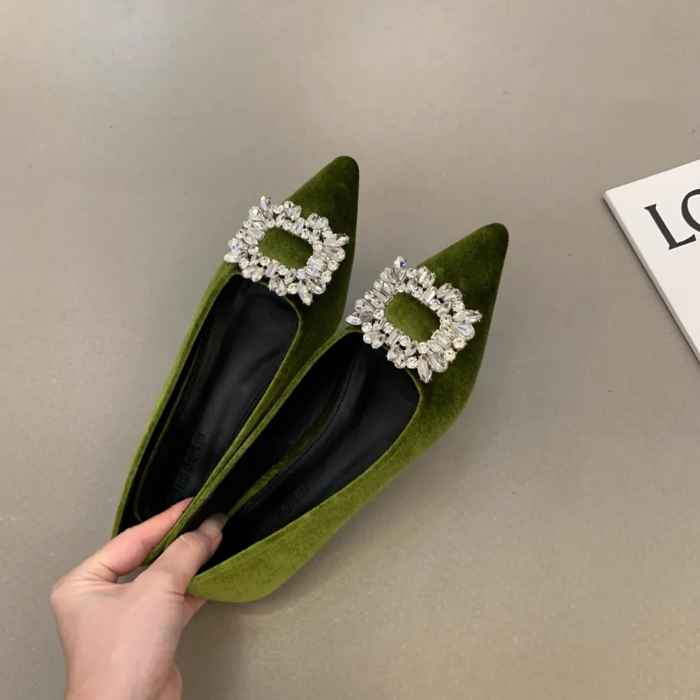 2025 الربيع والخريف موضة فرنسية جديدة الأحمر وأشار الجلد المدبوغ المياه الماس الفم الضحلة شقة شقة أحذية نسائية عادية #2