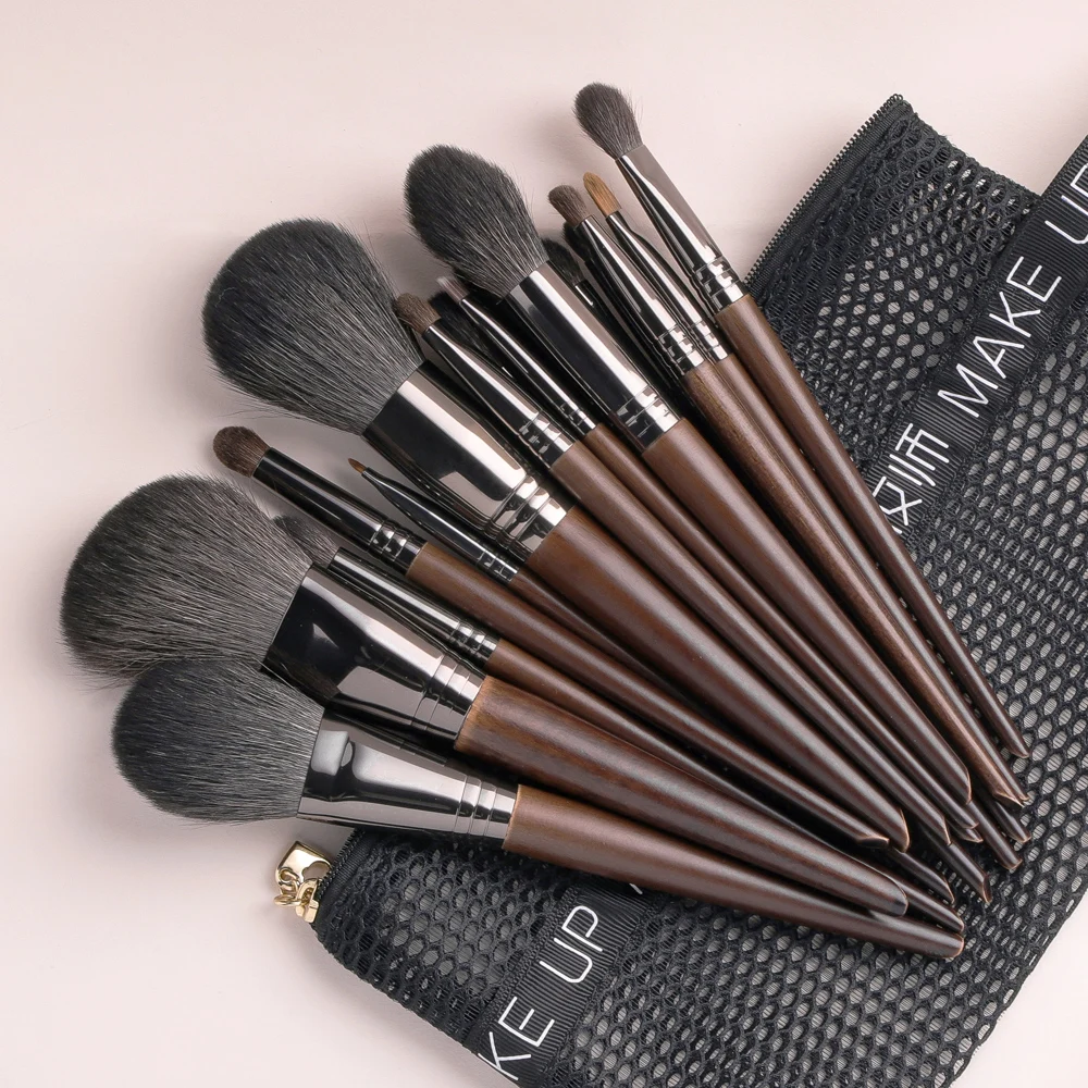 Bethy Beauty 24PCS Natural Goat Hair Makeup Brushes Set Professional Kit blending smudging brush shader