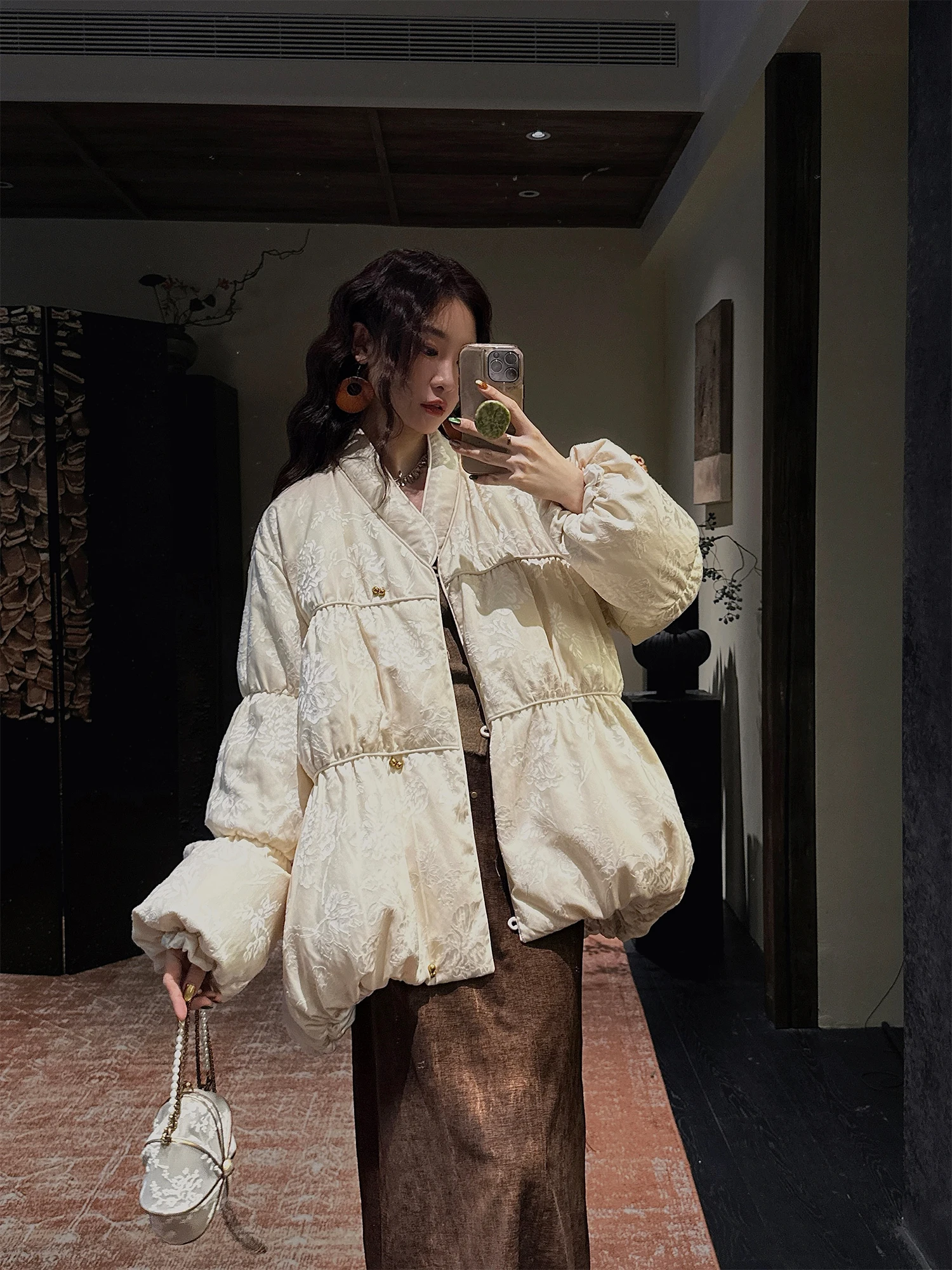 

Sanji Bla Flower New Chinese Sle Gold Weave Faux Fur Jaet Women's Winter ort Long 2025 New Faion Warm Nylon