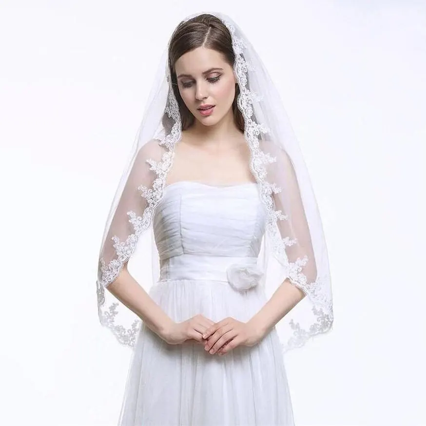 Ivoire blanc une couche longueur du bout des doigts voile de mariée dentelle 1 rangée accessoires de mariage voiles avec peigne en métal