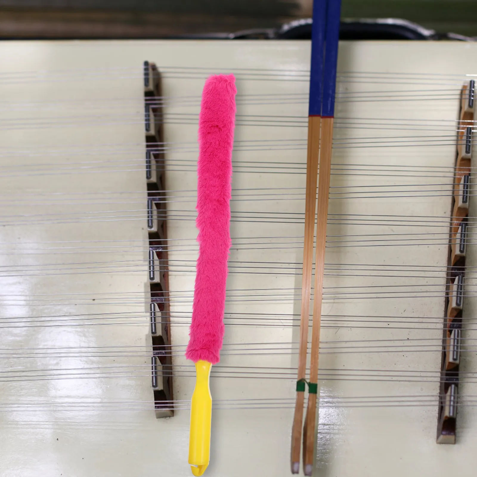 

2Pcs Instrument Cleaning Tools Guzheng Dust Removal Brushes Portable Design for Delicate Surface Protection Reliable Use