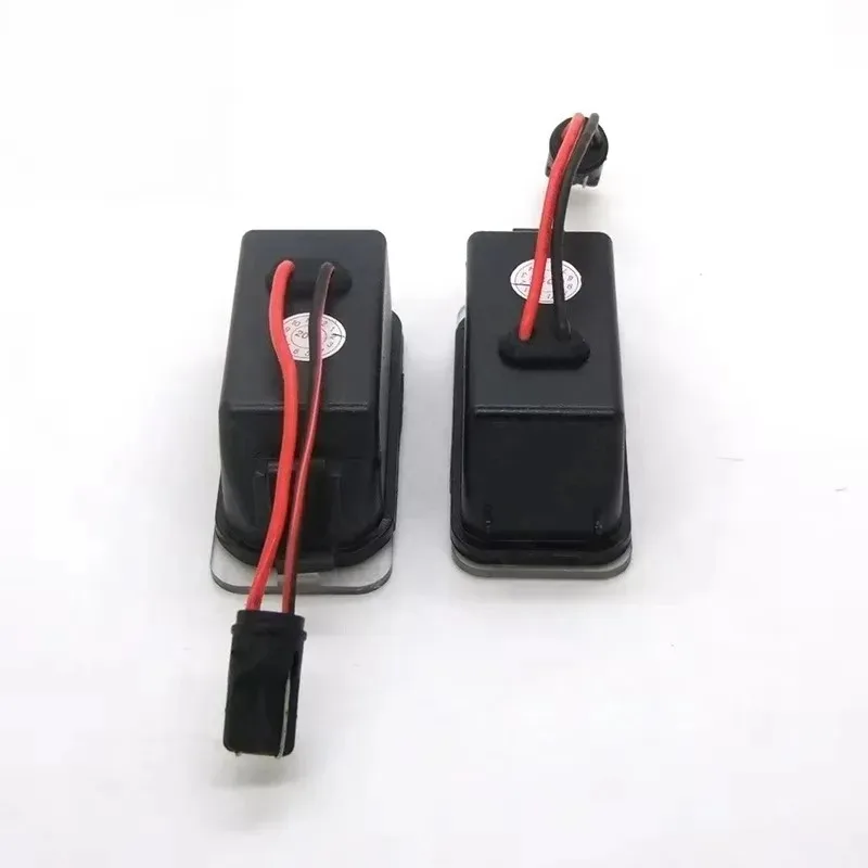 

For D KUGA S MAX Mondeo MK4 MK5 MK2 Fiesta 2008-2019 FOCUS ABS Plastic Hot Car LED Signal Light 12V 2pcs License Plate Light