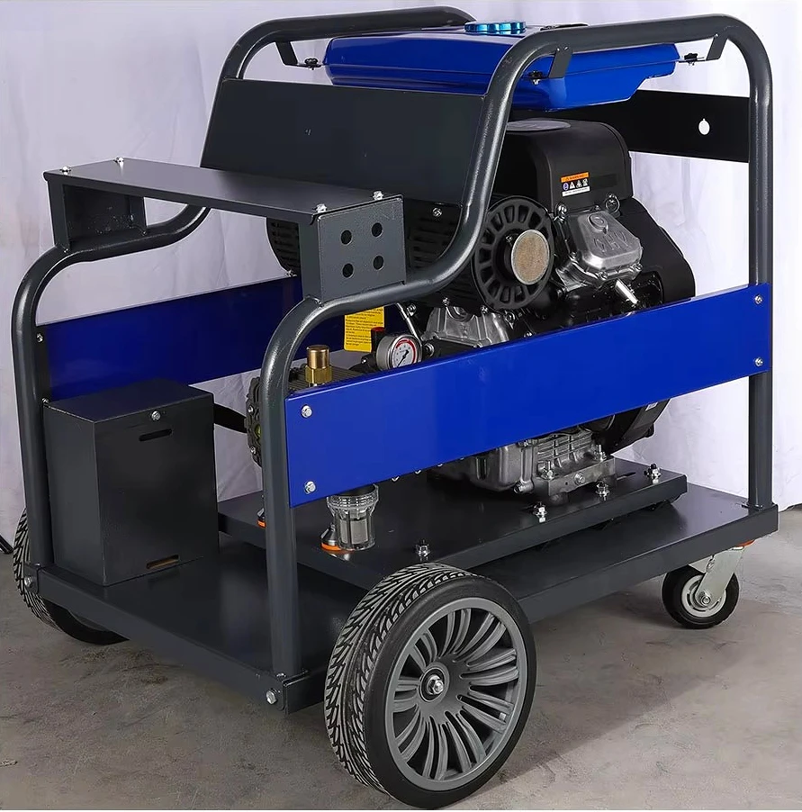 Best-selling Petrol High-pressure Washer (350 Bar, 18 L/min), Equipped with A Long Hose and Multi-function Nozzle.