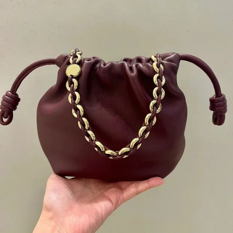 

2024 New Chinese Soft Cowhide Lucky Bag Bucket Drawstring Chain Cloud Tramp One Shoulder Crossbody Underarm Women's Bag