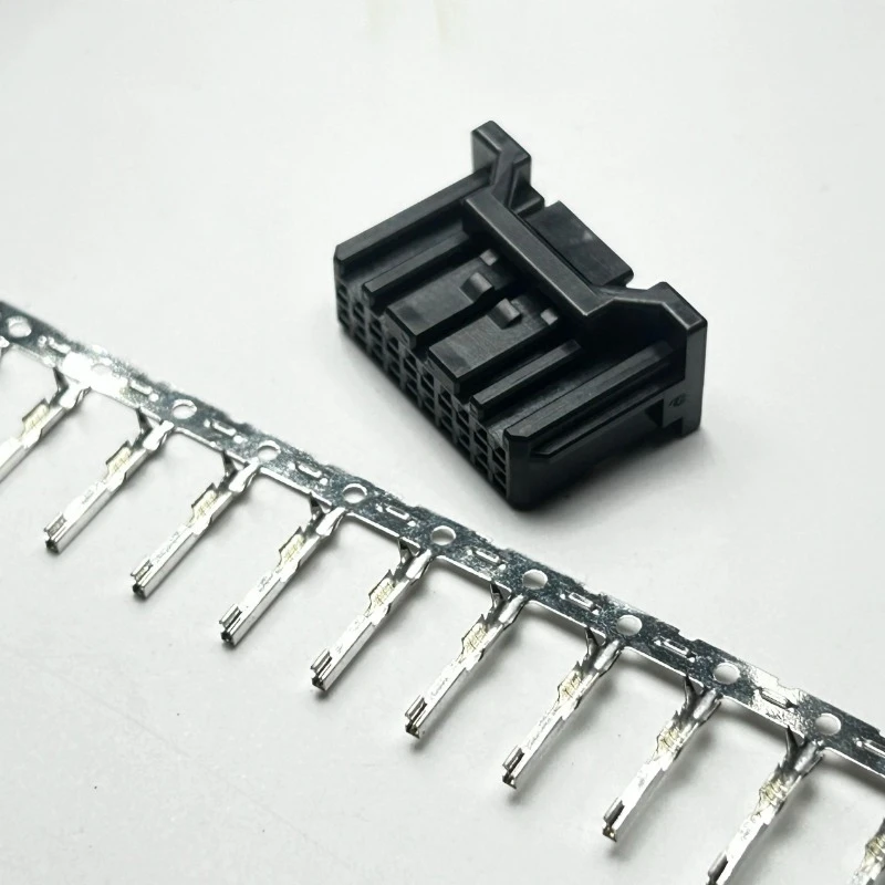 Original 20-hole, new energy vehicle battery pack monitoring plug, battery pack plug P7G6