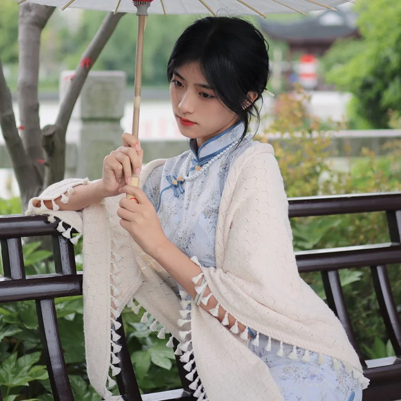 Cheongsam Shawl Spring  Autumn Outwear Women's Knitted Fine Triangle Scarf Cape Belt Buckle Tassel Empty Adjustable Poncho Beige