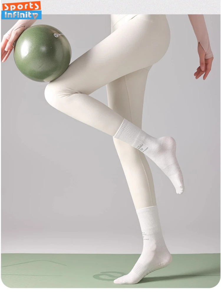 

Женские профессиональные носки для пилатеса, носки для йоги со средней трубкой, противоскользящие носки для танцев в помещении, фитнеса, скакалки, спортивные носки для бега