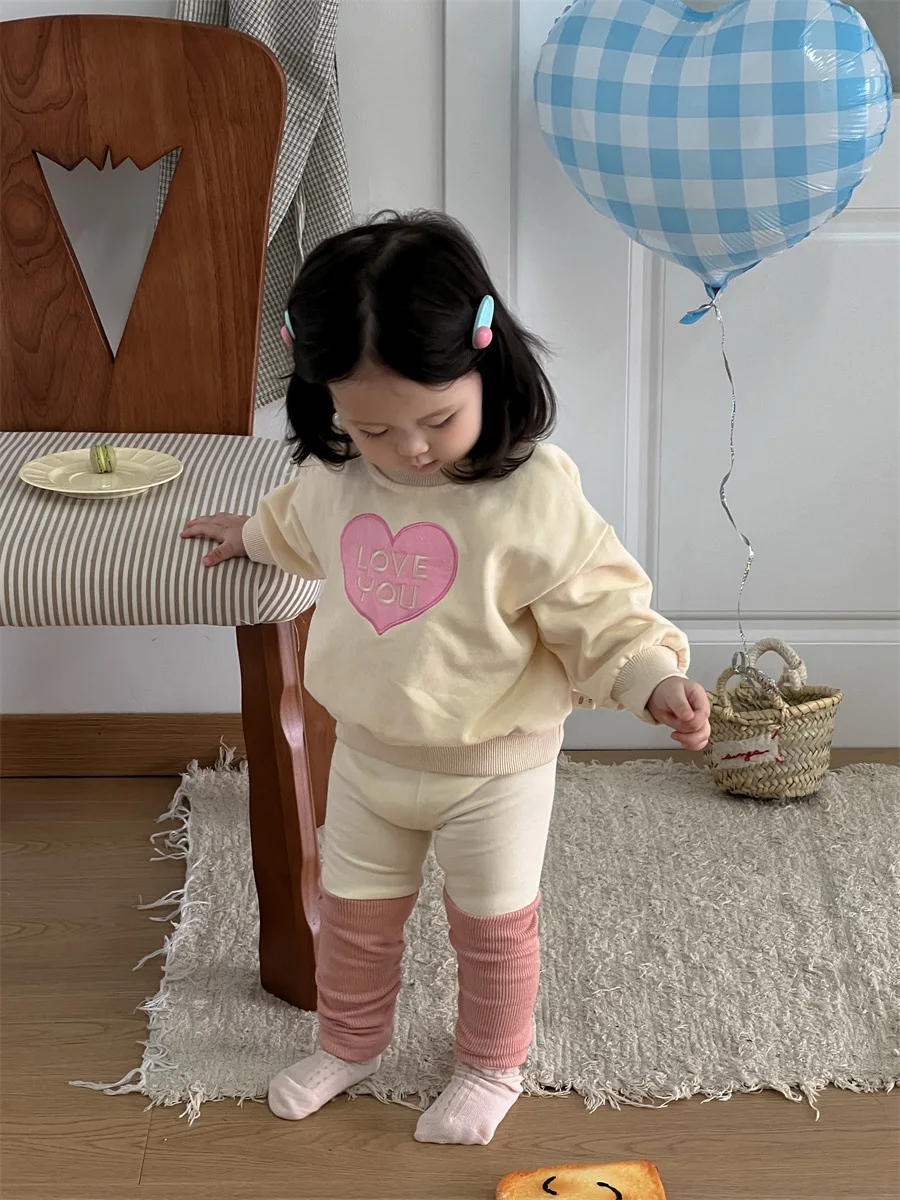 2025 Autumn New Baby Girls Heart Letter Sweatshirt Infant Long Sleeve Casual Pullover Toddler Loose Cotton Tops Baby Clothes