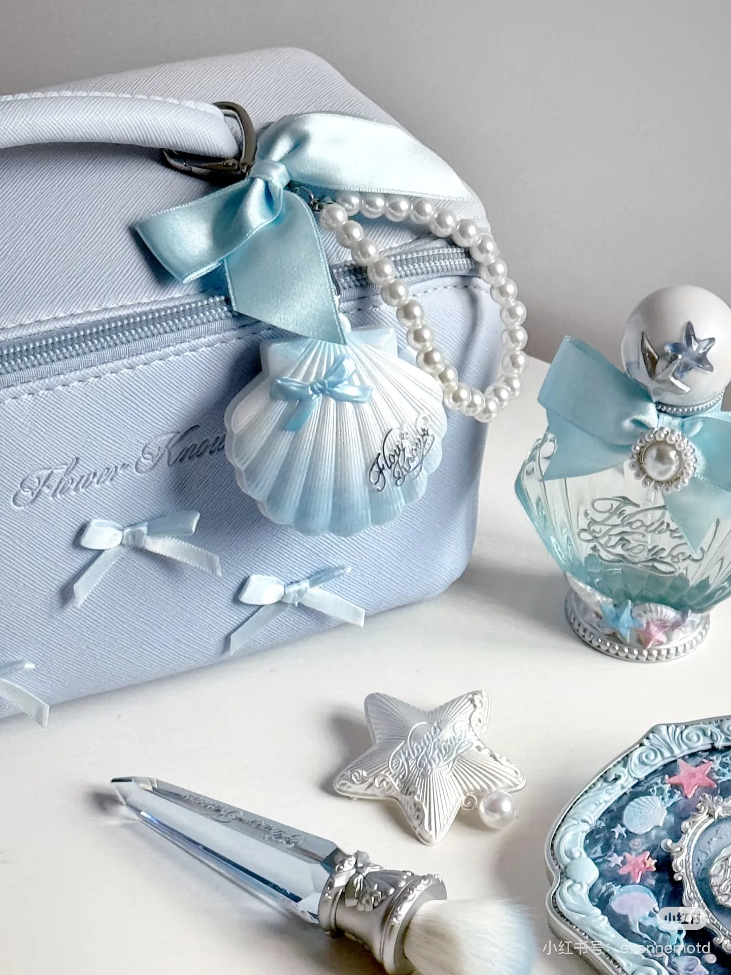 Flower Knows Shell Pearl Series จี้กระจกขนาดเล็กบรรเทากระจกน่ารัก High-gloss Paste จี้