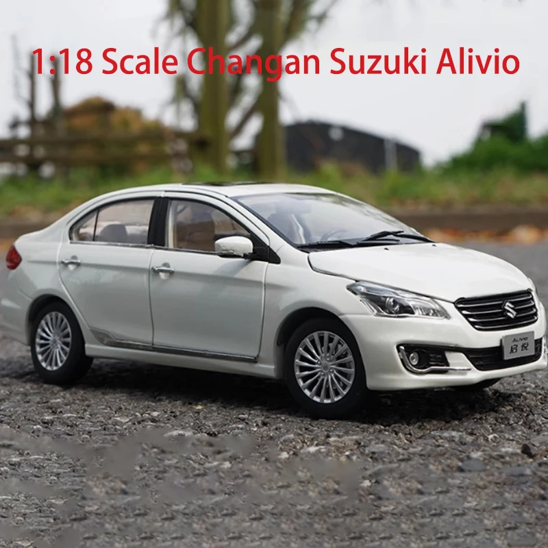 

Diecast 1:18 Scale Changan Suzuki Alivio Alloy Car Model Adult Classic Collection Decoration Gift Static Display