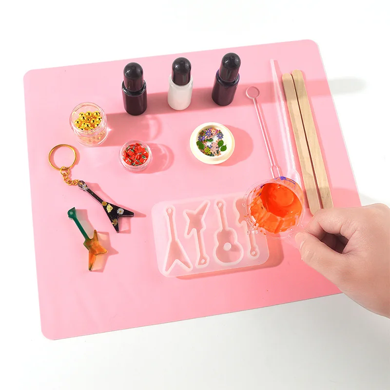 

28*24CM Silicone Baking Mat Non Stick Pan Liner Placemat Table Protector Kitchen Pastry Liner Baking Bakeware Mat Pink Resin Mat