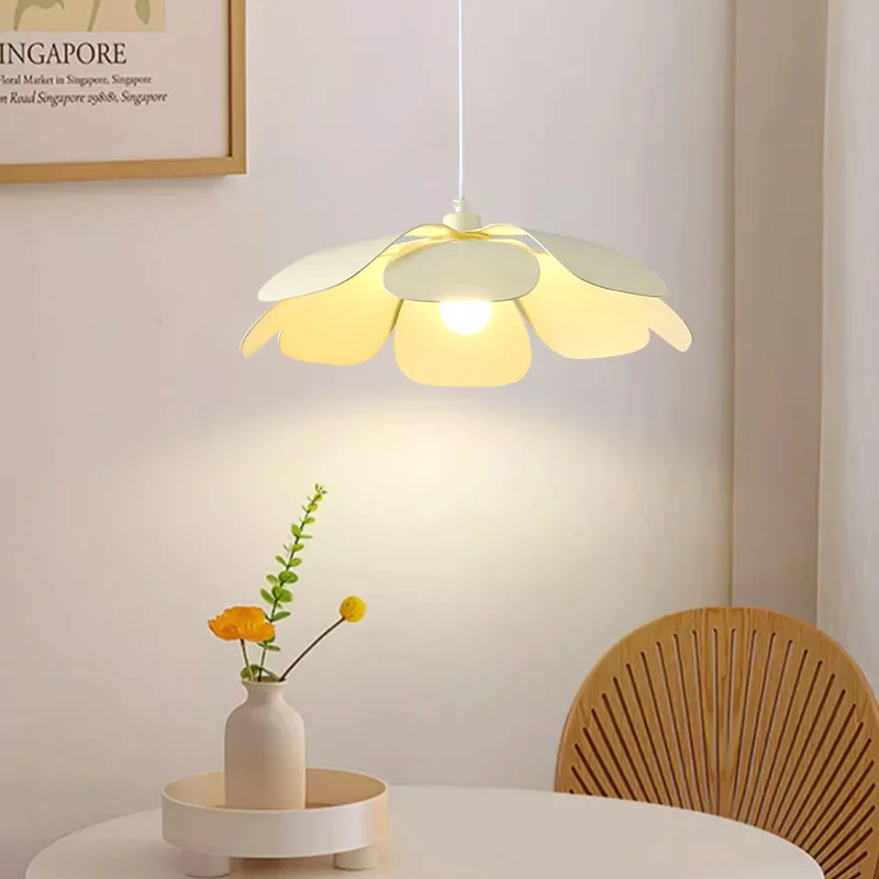 

Japanese Wabi Sabi Wind Petal Led Pendant Lights Creative Dining Room Table Bar Chandelier Lighting Bedroom Lustre Hanging Lamps