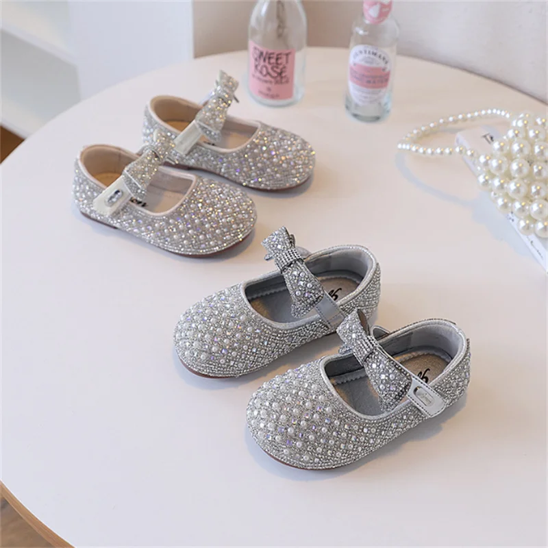 

New Autumn Children Shoes For Girls Leather Pearl Rhinestone Princess Shoes Soft Sole Outdoor Fashion Kids Sneakers EU 21-30