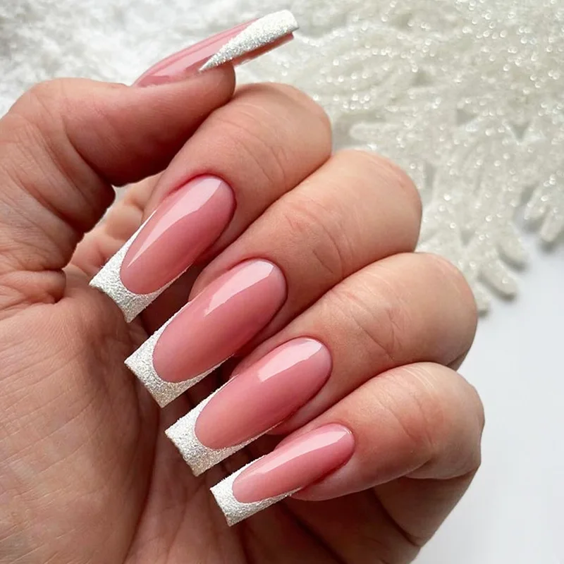 24枚入り ロングスクエア型 フェイクネイル ホワイトフレンチネイルセット シンプルな棺型 付け爪 ジェリーグルー付き 再利用可能 バレエマニキュア