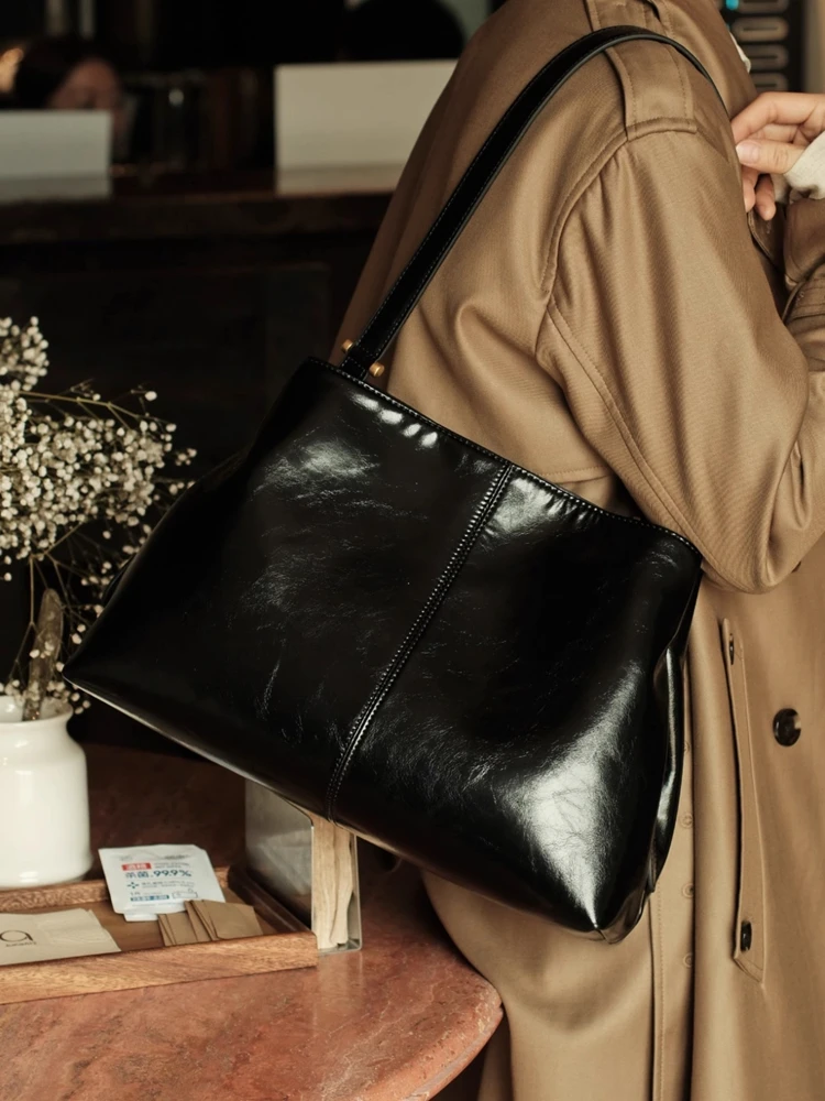 Black Fashion Simple Genuine Leather Women Bag\Handbag Real Leather Lady Tote Underarm Shoulder Commuter Bag Big