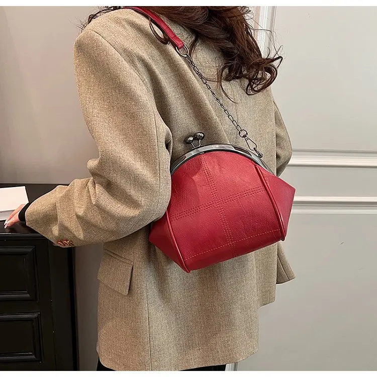 

Лето 2025 2263 Новая швейная сумка через плечо среднего размера с замком из искусственной кожи, нишевый дизайн, модная сумка-ракушка