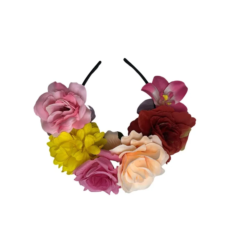 มงกุฎดอกกุหลาบ วันแห่งมงกุฎดอกไม้แห่งความตาย