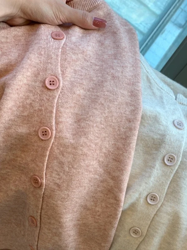 Vielseitige schlankmachende gestrickte offene Strickjacke für Damen, Faion 2025, Herbst-Winter, neue kleine Oberbekleidung, weiche Baumwolle, lang, Sve