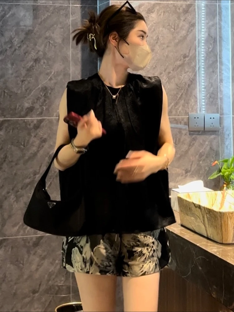 

Новая модель 2025 года: Женский летний топ Bla с круглым вырезом, свободного кроя, с приятной на ощупь текстурой, для повседневной носки