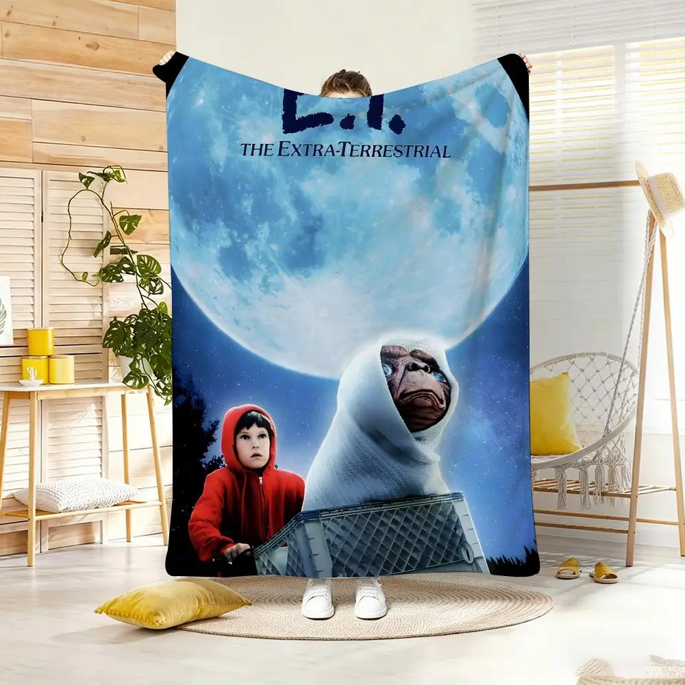 Sci-Fi Retro E-ET the Extra Throw Lightweight 240g Flannel Blanket Soft Skin-friendly for Summer Cooling