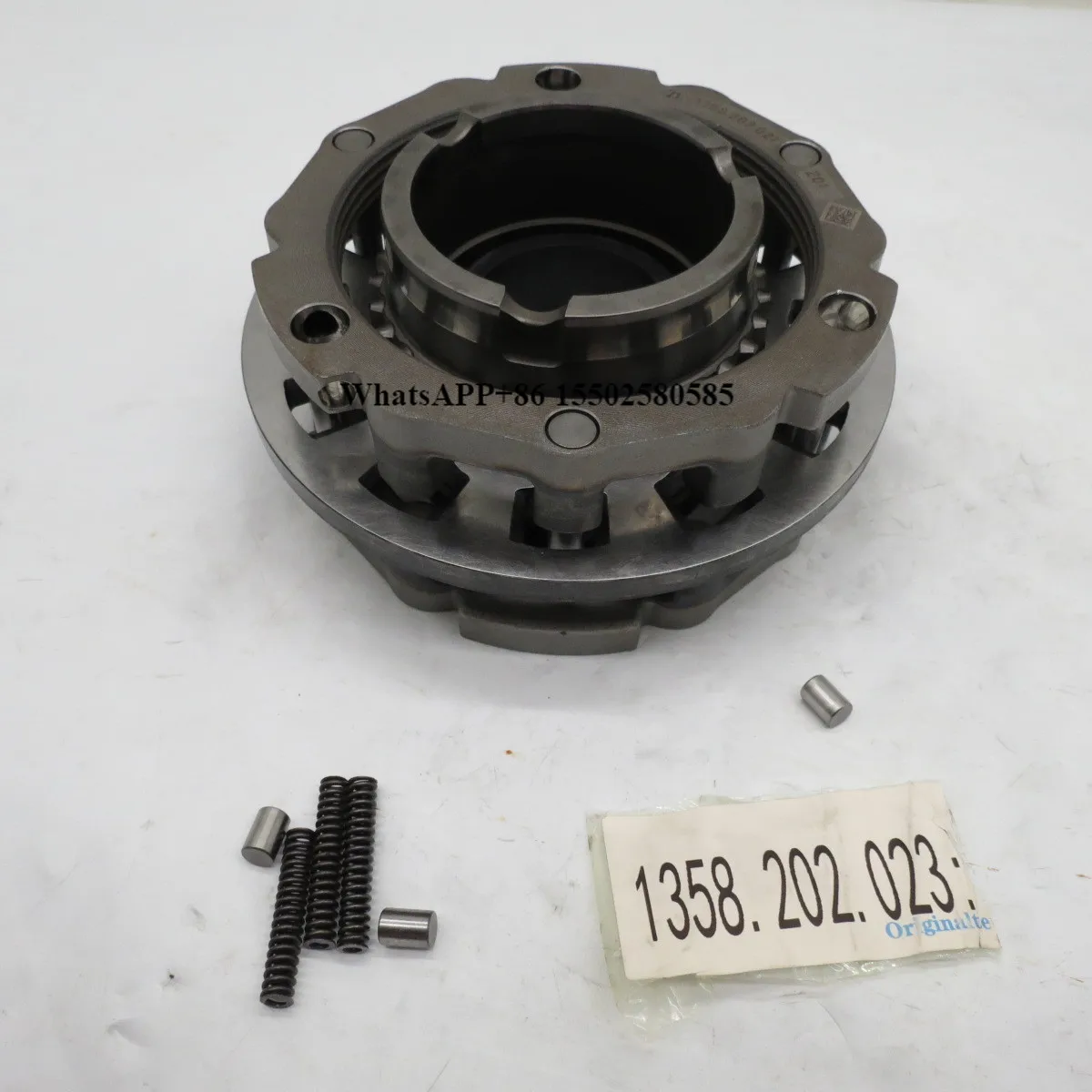 

Top Quality Truck Spare Parts Car Engine Half Speed Synchronizer Assembly 1358202023