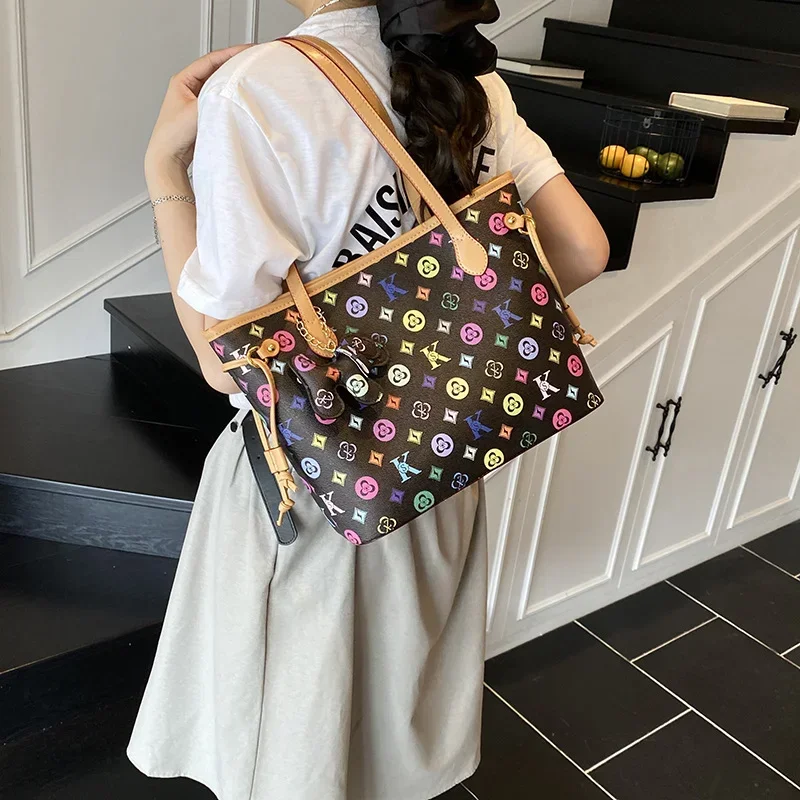 

​​2025 Chic Oversized Tote, Luxe Underarm & Crossbody Design with Clean Lines, Sophisticated Handbag for Work & Weekend Style​