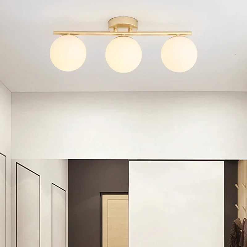 Imagem -03 - Minimalista Luzes de Teto de Vidro Led Bola Branca Criativa Lâmpada do Corredor Dourado Vestiário de Entrada Varanda Quarto Sala de Jantar Lâmpada