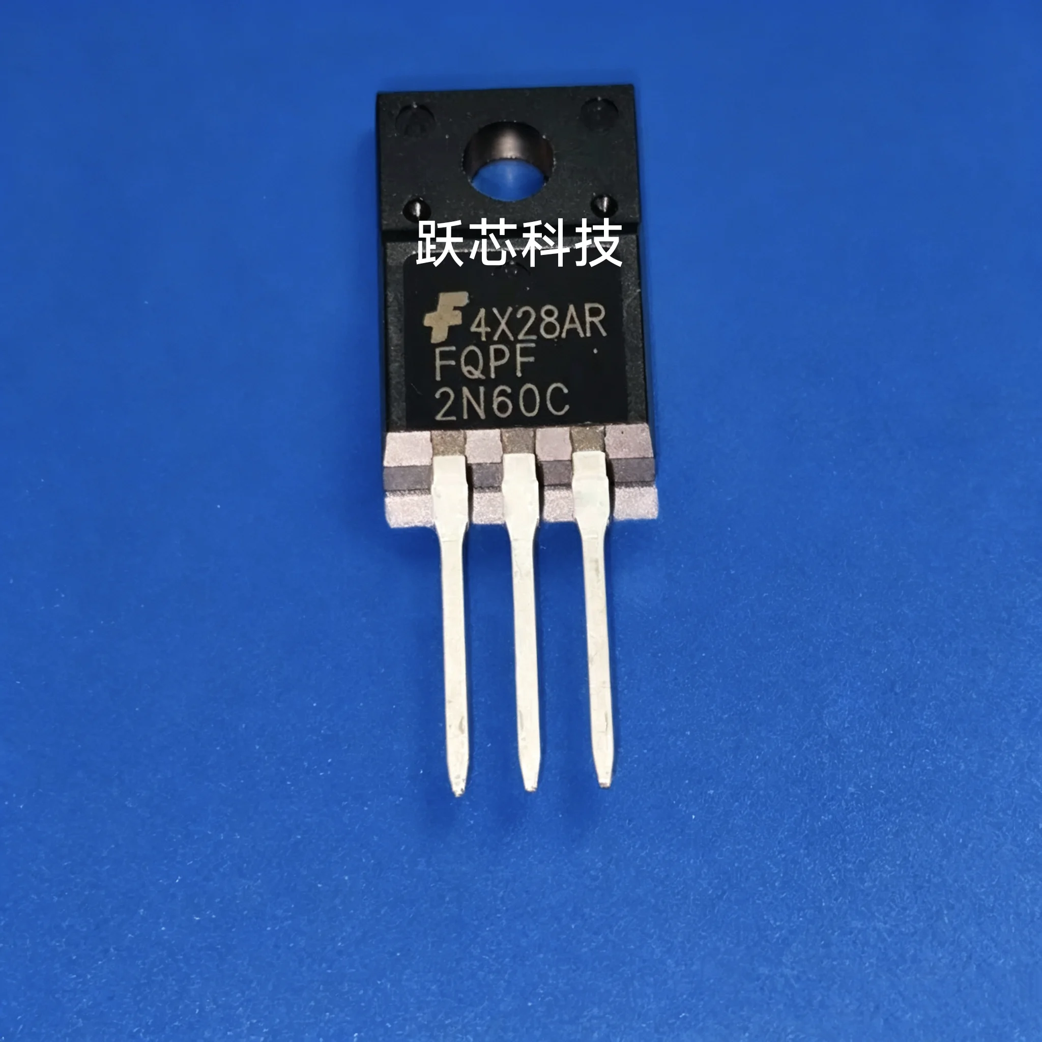 FQPF2N60C FQPF2N60 2N60 Surface mount TO-263 LM2596S-3.3 switch mode voltage regulator 3A 3.3V DC power supply chip