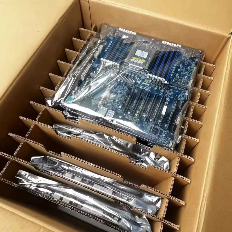 hot saleMZ32-AR0 PCI-E4.0 Main Board Support 280W 7H12/7R32/7T83 Disassembly Model