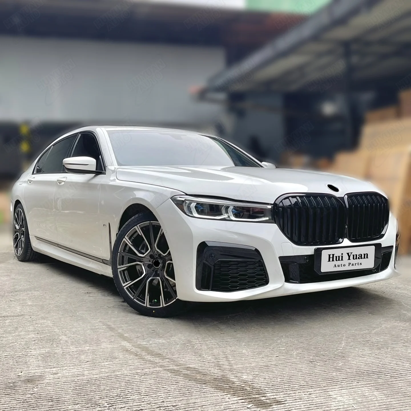 New Design for 7 Series G11 G12 2016-2022 Modified to 2022 Sport Model with Front and Rear Bumper Grille Hood Auto Lamps
