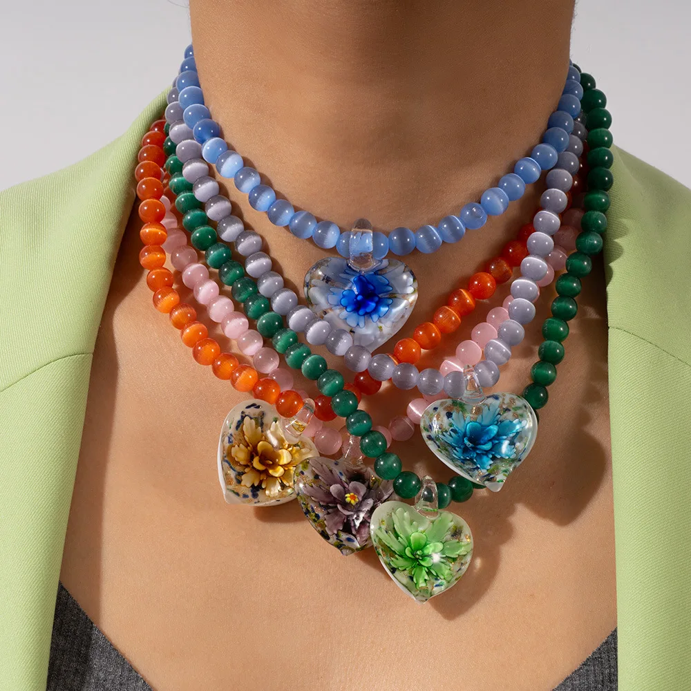 

Boho Cat Eye Stone Lampwork Glass Heart Flower Pendant Necklace Colorful Beaded Choker Aesthetic Summer Vacation Jewelry Women