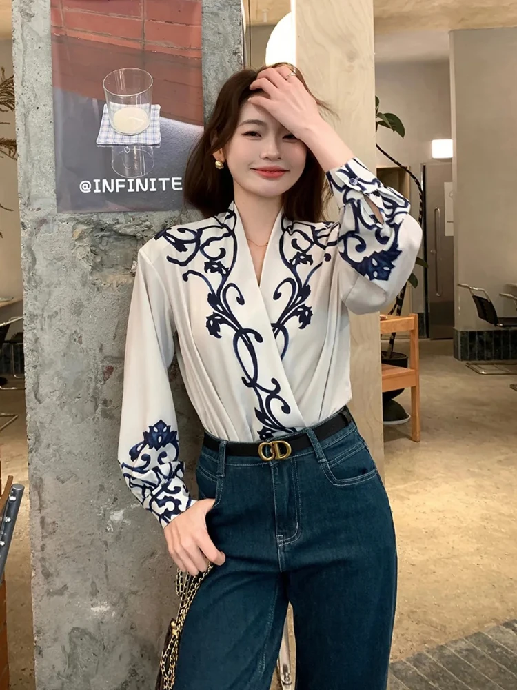 Horse Print Black White Women Shirt Contrasting Color Trendy Ribbon Shirt  Autumn Long-sleeved Tops Long Sleeve Blouses Shirts